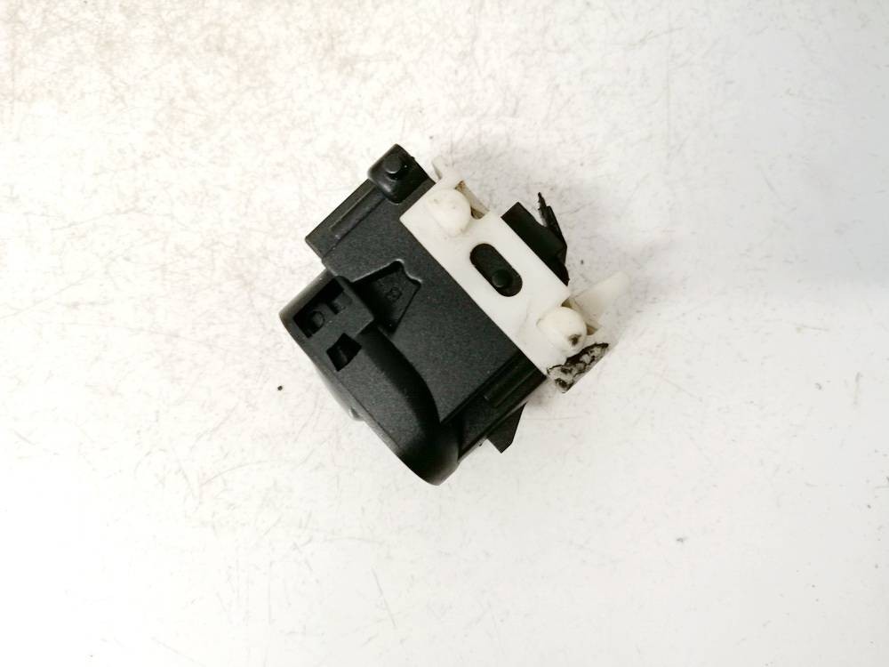 a2038200210 Power Window Switch Mercedes-Benz C-CLASS DE2280975-39