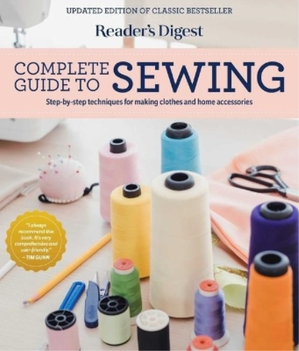 Reader's Digest Complete Guide to Sewing (Copertina rigida)