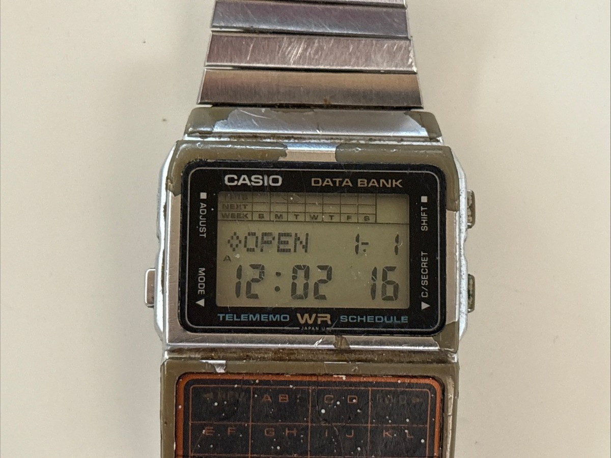 CASIO カシオ データバンクDBCー610 シルバー カシオ データバンク DBC-610 電卓付腕時計（カリキュレーター