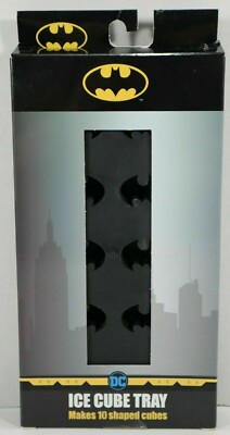 DC Comics BATMAN Ice Cube Tray 3D Bat Symbol Dark Knight Mold Halloween Makes 10