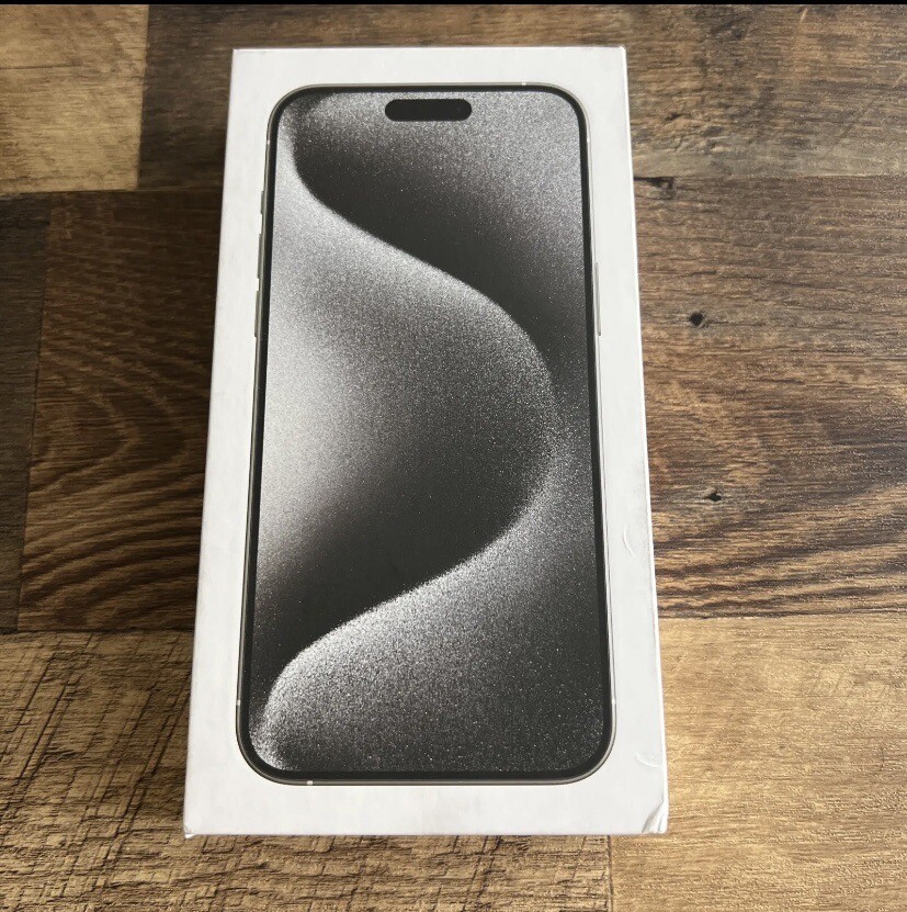 Apple iPhone 15 Pro Max ホワイト 1TB Amazon.com: Apple iPhone 15 Pro Max, 1TB, White Titanium