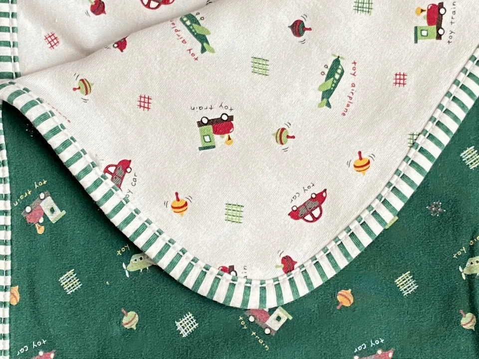 Manta de algodón verde y blanco Gymboree ~ coche de tren de juguete y avión a rayas 2001 Foto 2 de 4