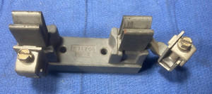 C11700 -2 OBSOLETE METER SOCKET REPAIR PARTS GUTS PIECE LUGS MARKED SS&D