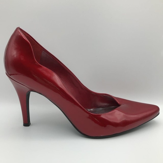 Gianni Bini Womens Classic Pump Slim Heels Shoes Red Leather Slip On 7.