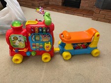 VTech VT80-181903 Push and Ride Alphabet Train