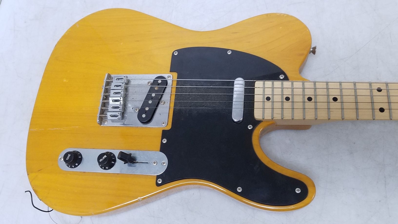 Squier by Fender Tele Affinity Series Electric Guitar (Parts & Repair