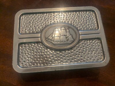 VINTAGE OLD SPICE CLASSIC HAMMERED TIN BOX
