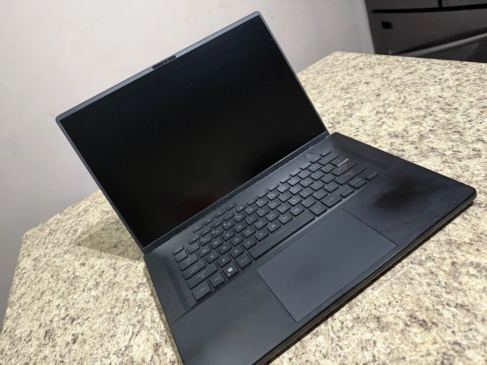 ASUS Zephyrus M16 GU604VI (Upgraded) Bundle - Image 3 of 4