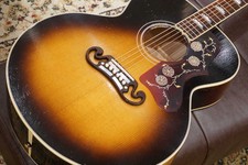 Gibson Custom Shop 1957 SJ-200 Vintage Sunburst Light Aged 2025 Usato F/S