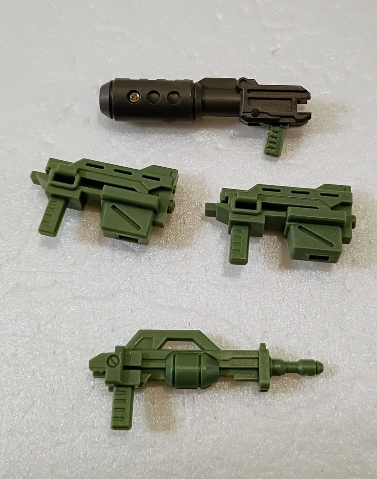 Fansproject Warbot WB004 Revolver Core 3rd Party Roadbuster Complete Excellent - Image 3 of 4