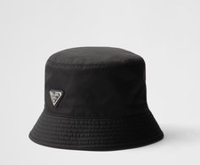 Prada Hut