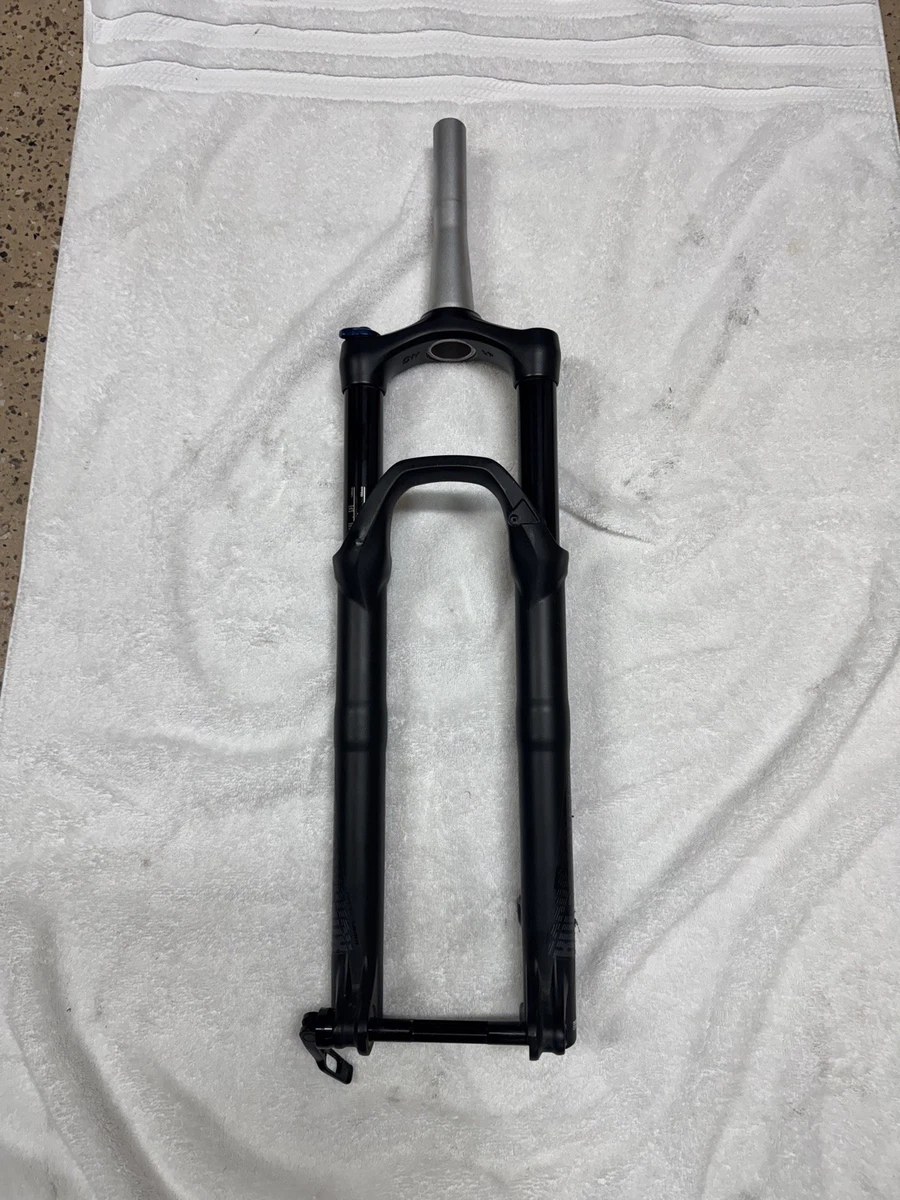 Rock Shox Revelation 29 Rc Debon Air 15x110mm Boost Gidon Kilitleme Amortisör