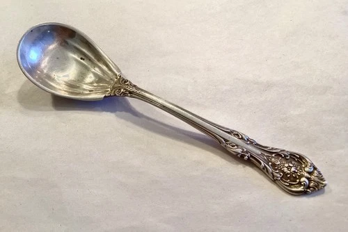 GORHAM STERLING SILVER KING EDWARD SUGAR SPOON NO MONOGRAM, 31g, 5.75”