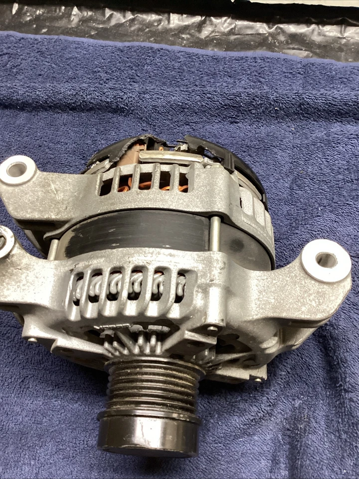 2021-2024 JEEP GRAND CHEROKEE 3.6L ALTERNATOR GENERATOR 12V 180A OEM 68391578AB - Image 2 of 4