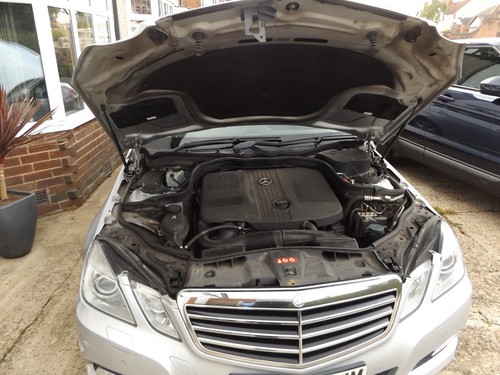 Mercedes E Class 250 CDI Avantgarde Silver MANUAL Spares or repair - Picture 19 of 24