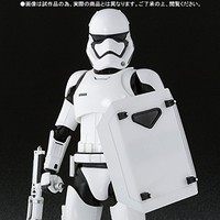 S.H.Figuarts Star Wars First Order Stormtrooper Figur Mit Schildstock Neu