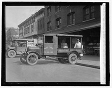 Photo:Ford Motor Co Walter J. Simons Poultry Eggs Truck 1926
