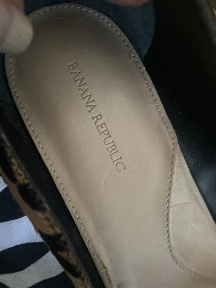 Zapatos de salón Banana Republic Cheetah Mohair de cuero punta puntiaguda tacones de gatito 10M usados en excelente estado-como nuevos Foto 2 de 4