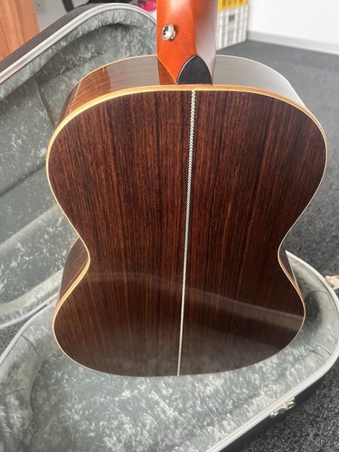 Guitarra Acústica Furch Vintage 3 OOM-SR SB Tuerca Ranurada: 43 mm TOP + PAQUETE VIP - Imagen 3 de 6