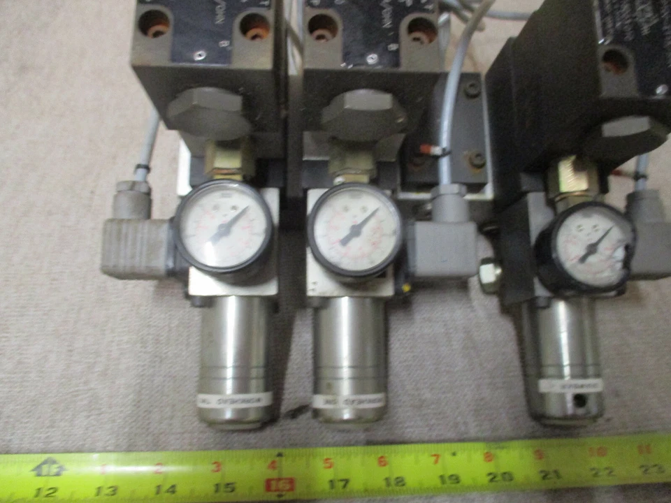 Hartmann Lammle WE02-6P100 Solenoid Hydraulic Manifold Block Valved Assembly - Image 2 of 4