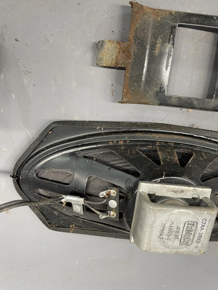 1963-1968 Ford Galaxie 500 Push Button Radio Dash Speaker Bracket Park Lane LTD - Image 3 of 4