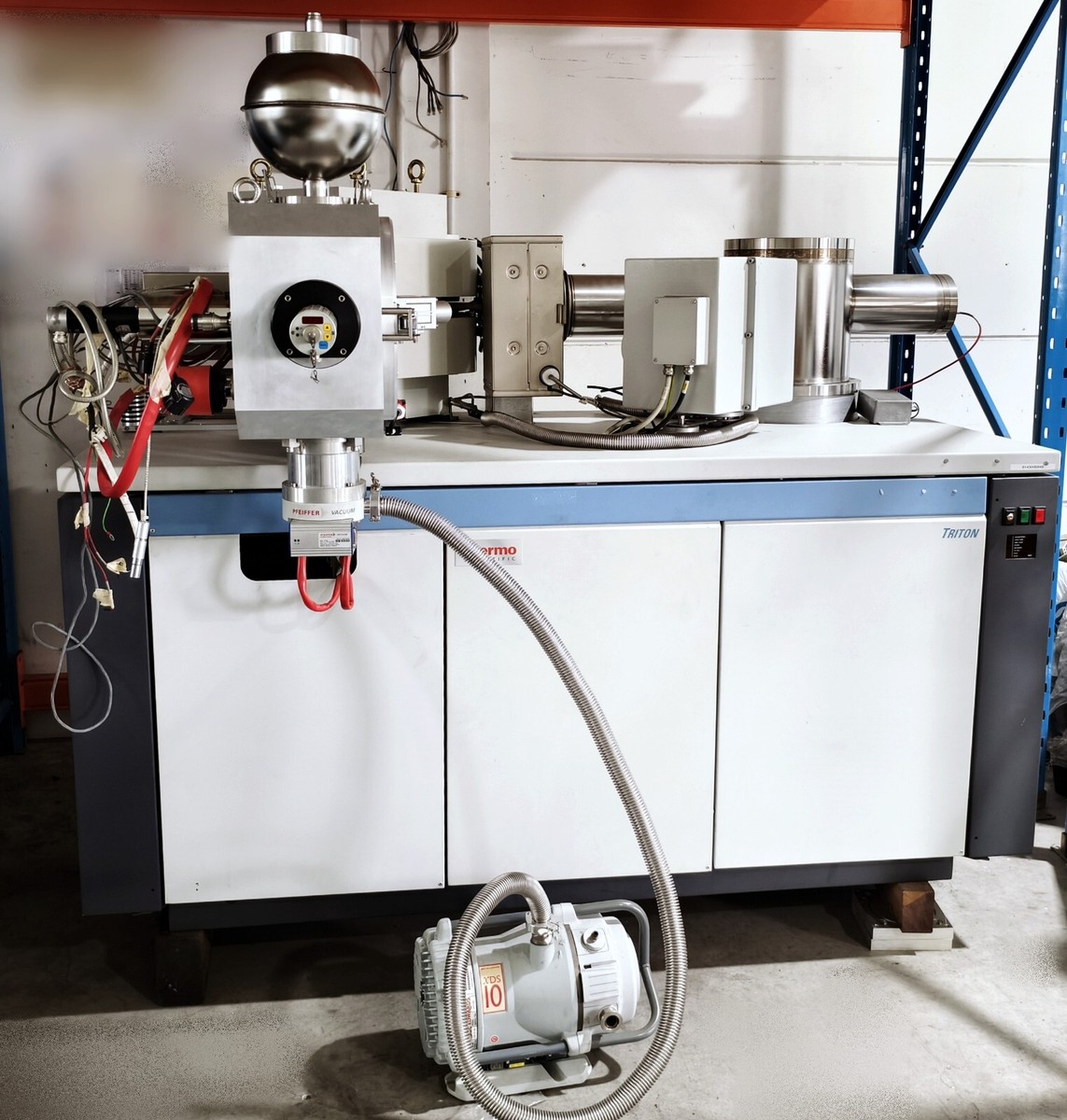 THERMO TRITON MULTICOLLECTOR THERMAL IONIZATION MASS SPECTROMETER