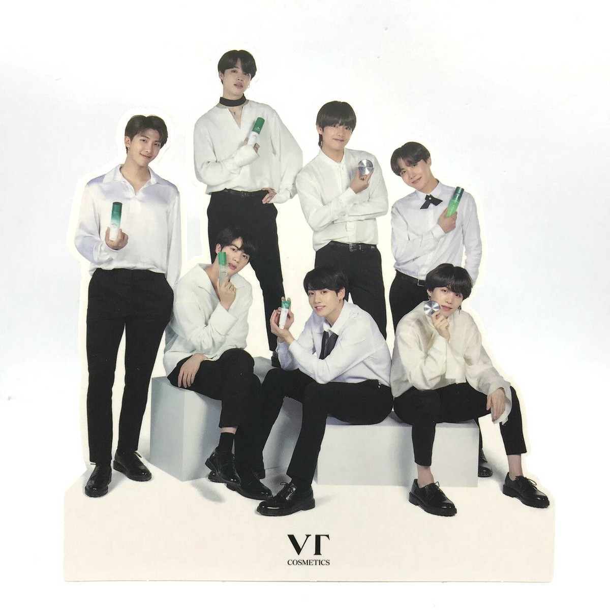 BTSペンライトV JUNG KOOK JIMIN RM、JIN、J-HOPE Jimin, V, Jungkook and J-Hope crash Jin's solo live ahead of