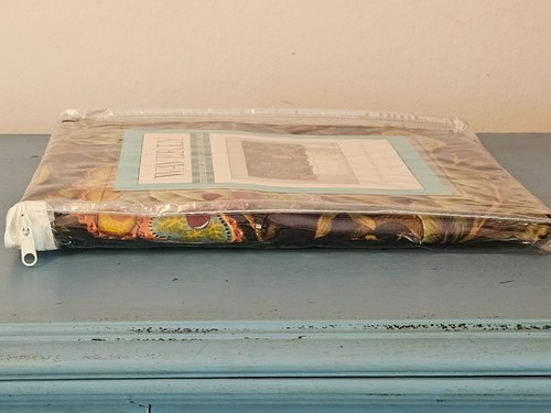 Waverly IMPERIAL DRESS Jacqueline ONYX Black Red Floral Valance Farmhouse NEW - Picture 7 of 13