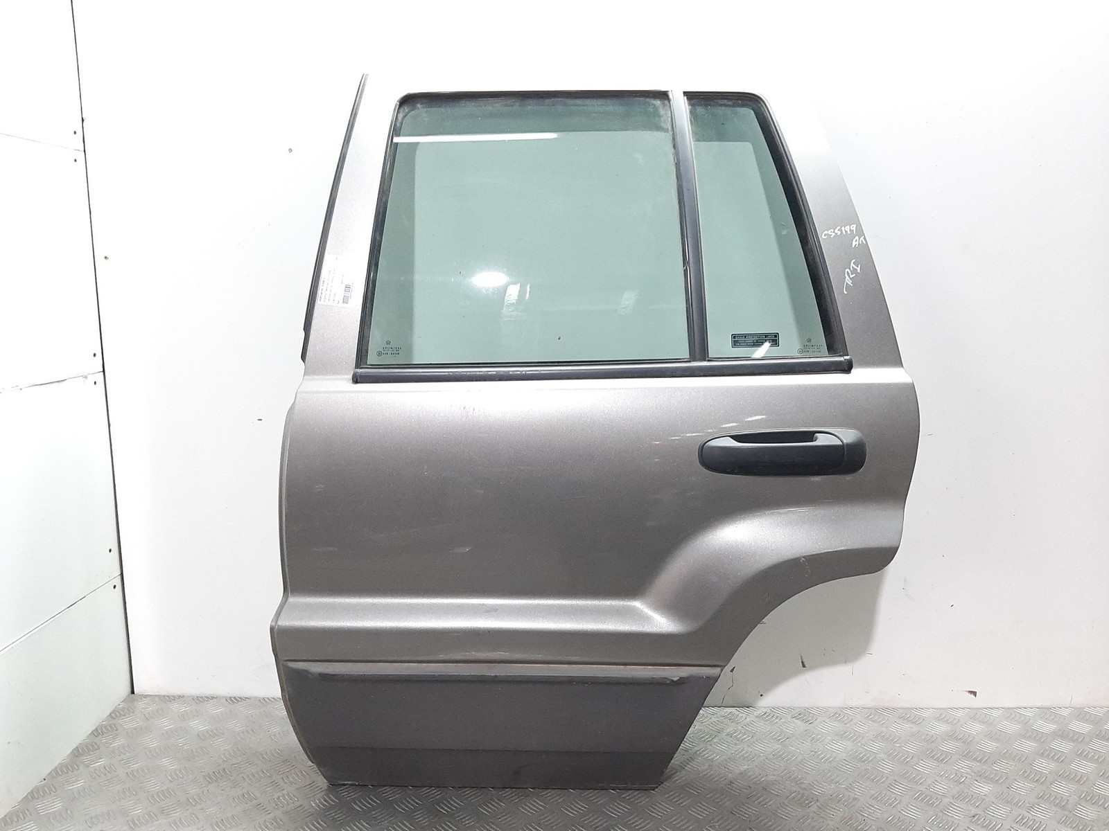 Left Rear Door / Grey / 4783057 For Chrysler Jeep Gr.cherokee Wj/Wg
