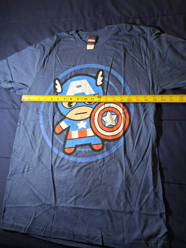 Camiseta grande Tokidoki x Marvel HOMBRE Capitán América azul Adios Foto 2 de 4