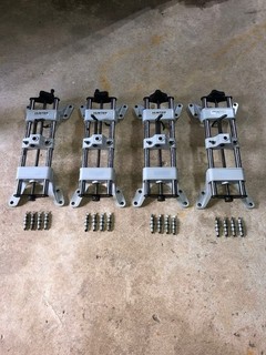 HUNTER ENGINEERING WHEEL ALIGNMENT HEAD SENSOR RIM CLAMPS (4) W/ STUD RETAINERS