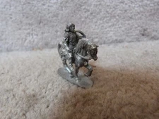 VTG 1980 J. GUTHRIE Unpainted Ral Partha D&D Pewter Figure Mounted Archer 1.75"