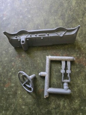 AMT 1/25 1955 Chevy Nomad model car  parts Dash , Steering Wheel & Pedals STKN87