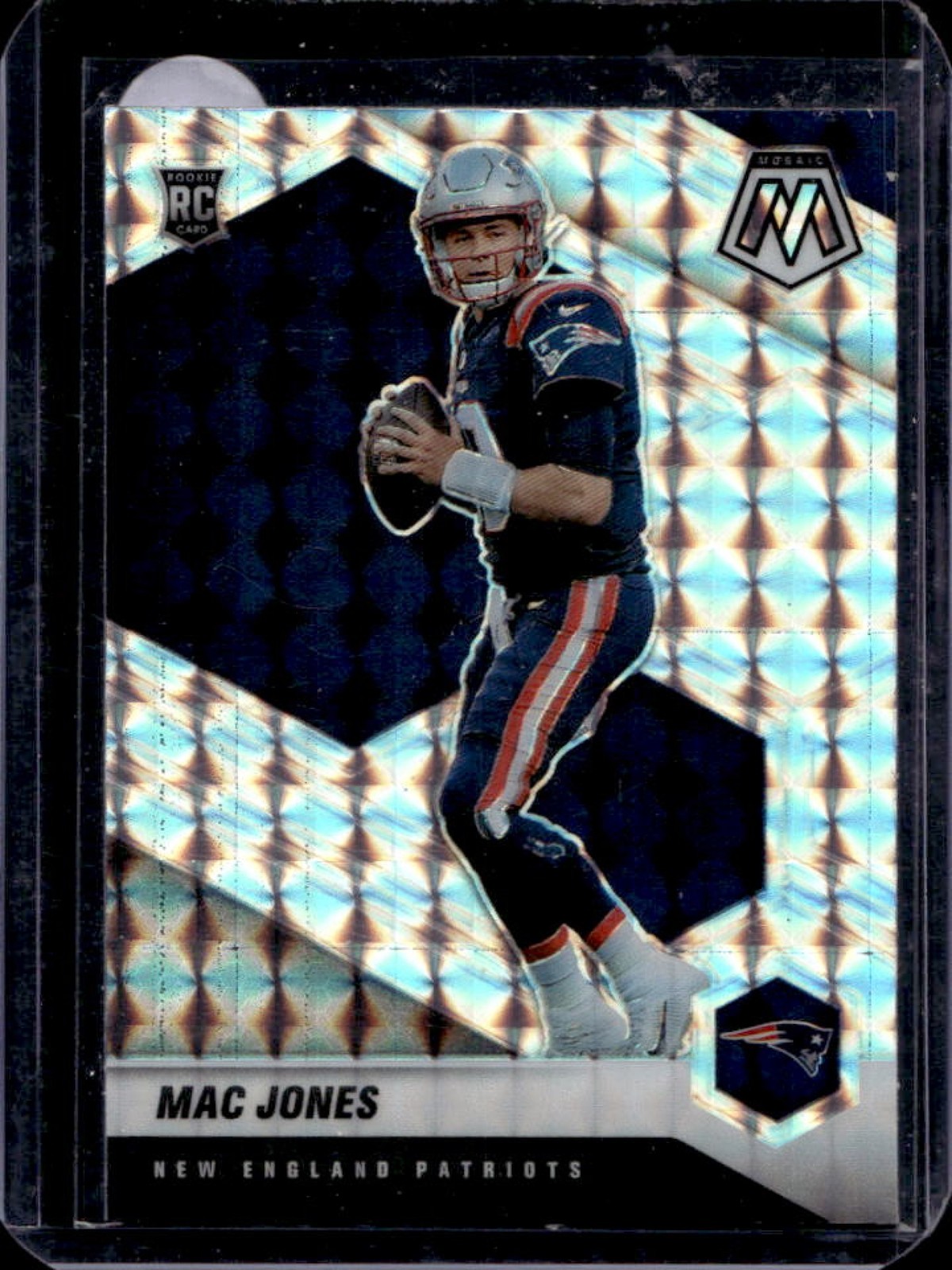 2021 Mosaic Mac Jones RC Mosaic Prizm Rookie #306 Patriots