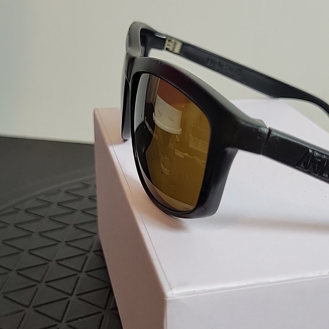 Vintage Arnette DOGS Sunglasses Black Acetate Polarized Made In