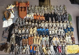 Vtg Star Wars Beater Action Figure Lot Of 97 Accessories From 1977 1984 Kenner