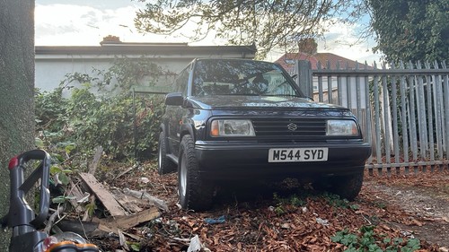 Suzuki Vitara MK1 16v - Picture 2 of 4