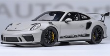 AUTOart 1/18 Porsche 911 (991.2) GT3 RS (Light Gray) 78180