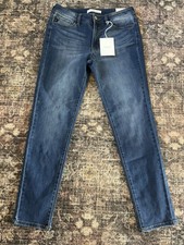 KanCan Mid Rise Super Skinny Jeans Women's 9 / 28 NWT
