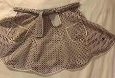 1950's APRON HALF SCALLOPED COTTON PRINT BROWNS CREAM BURGANDY POCKETS BINDING