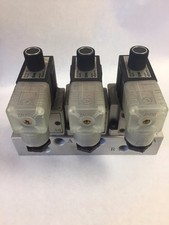 SMC SOLENOID VALVE MODEL: V0317V