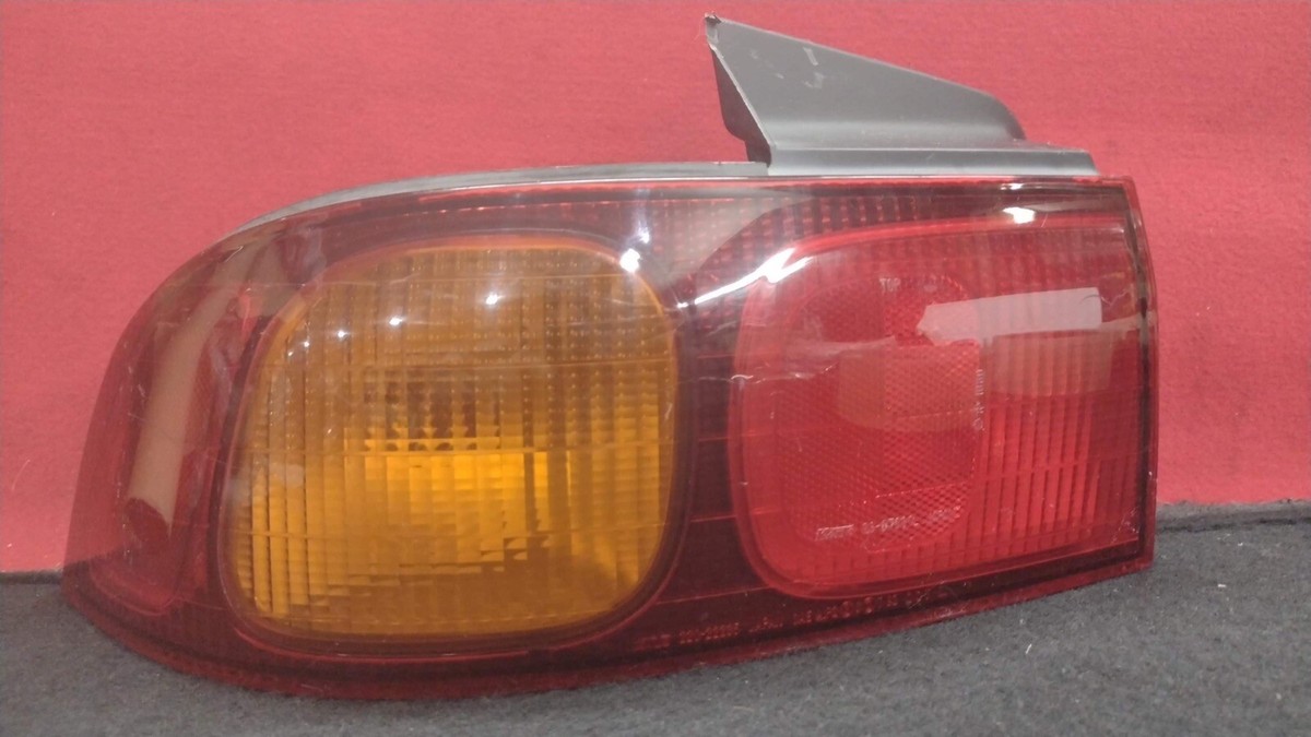 Honda Acura Integra DC2 4 Door Left Outer Tail Light | eBay