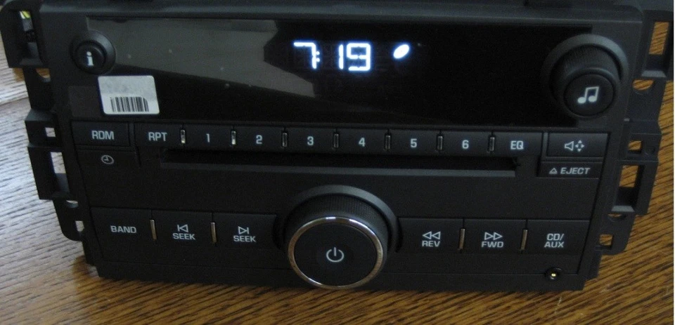 Camión GMC Sierra Silverado 2007-2013 nuevo desbloqueado con radio CD 3,5 iPod MP3 IN Foto 2 de 4