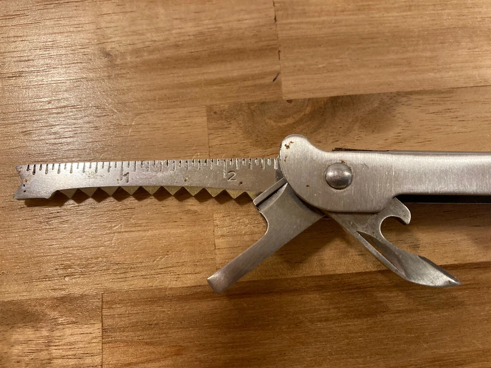 Multi Tool 12 in 1. Stainless Steel. Pre-Owned