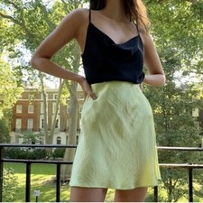 NWT Aritzia Babaton mini slip Skirt size 0 Neon Yellow Green