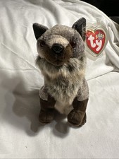 TY Beanie Baby - HOWL the Wolf (7 inch) - MWMTs Stuffed Animal Toy