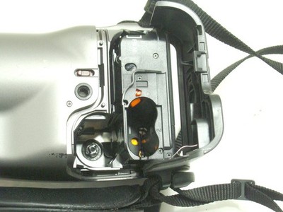 Canon Photura Caption 35mm Film Camera 35-105mm Zoom F/2.8-6.6