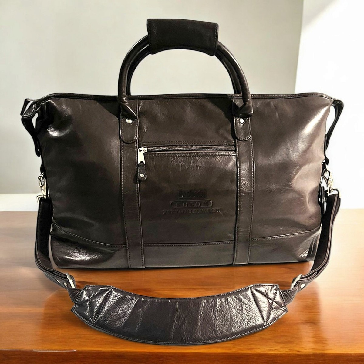 Canyon Outback Brown Cowhide Leather 22” Cabin Duffle/Weekend