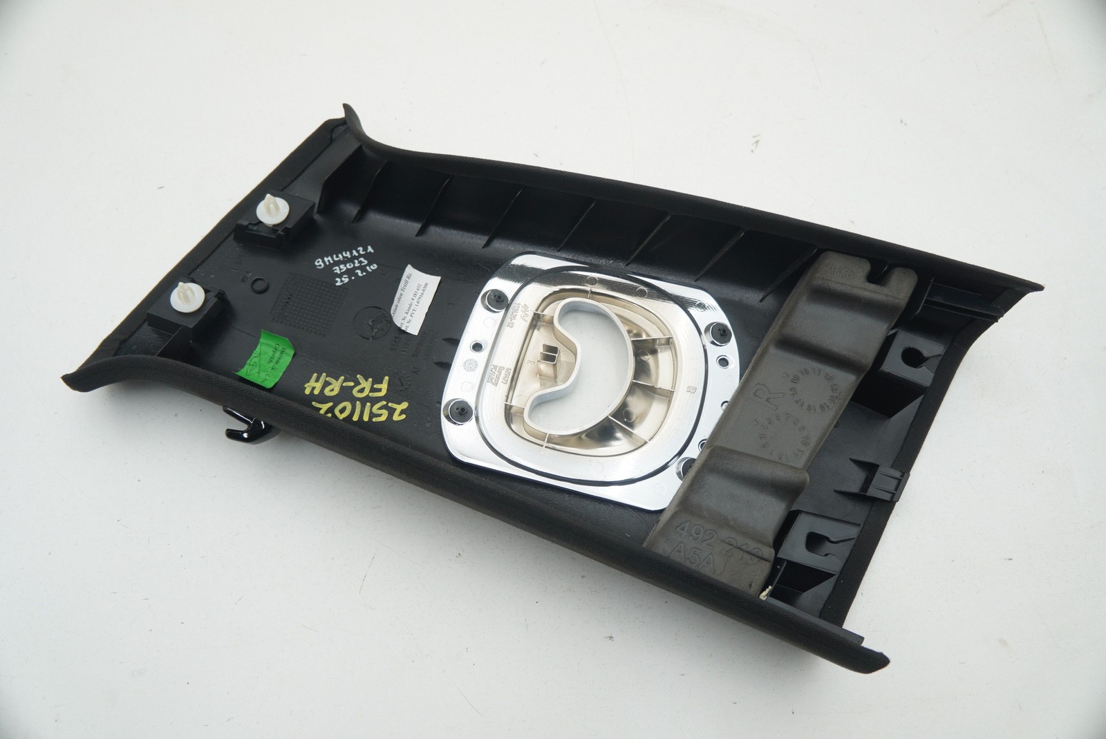Right Upper B Pillar Cover Trim Panel 51439183632 Rolls Royce Ghost Series I