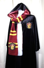 Harry Potter Gryffindor Velour Hooded Robe Knit Scarf Deluxe Costume M 7-8
